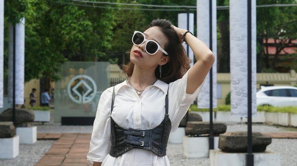 Les Pionniers de la Mode Éco-Chic : Les Designers Incontournables